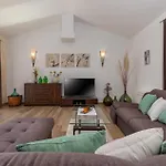 Tatil Evi Rotonda
