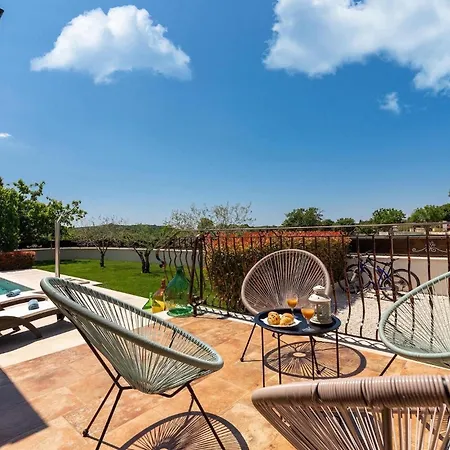 Holiday home Rotonda Porec