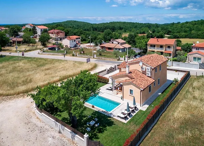 Rotonda Nyaraló Poreč